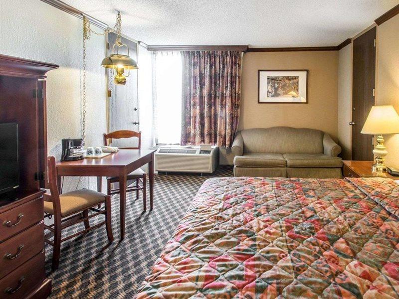 Rodeway Inn And Suites Boulder Broker 외부 사진