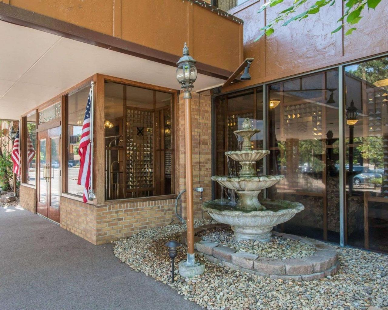 Rodeway Inn And Suites Boulder Broker 외부 사진